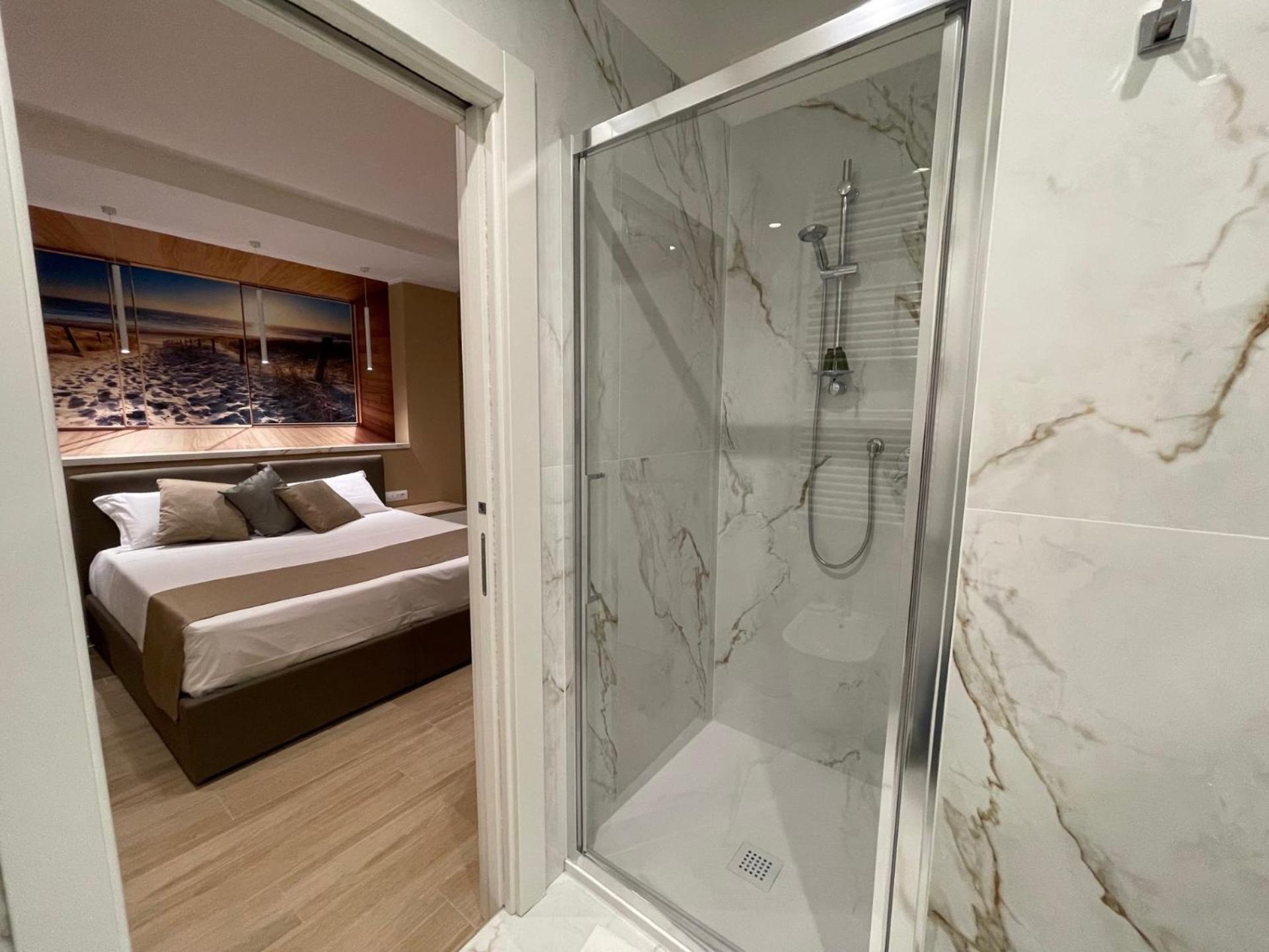 Martini Suite 2 Бари Екстериор снимка